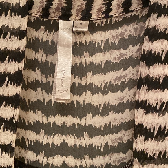 Mono B Sleeveless Animal Print Tie Front Blouse - Picture 2 of 4